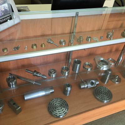 SMALL MACHINED PARTS